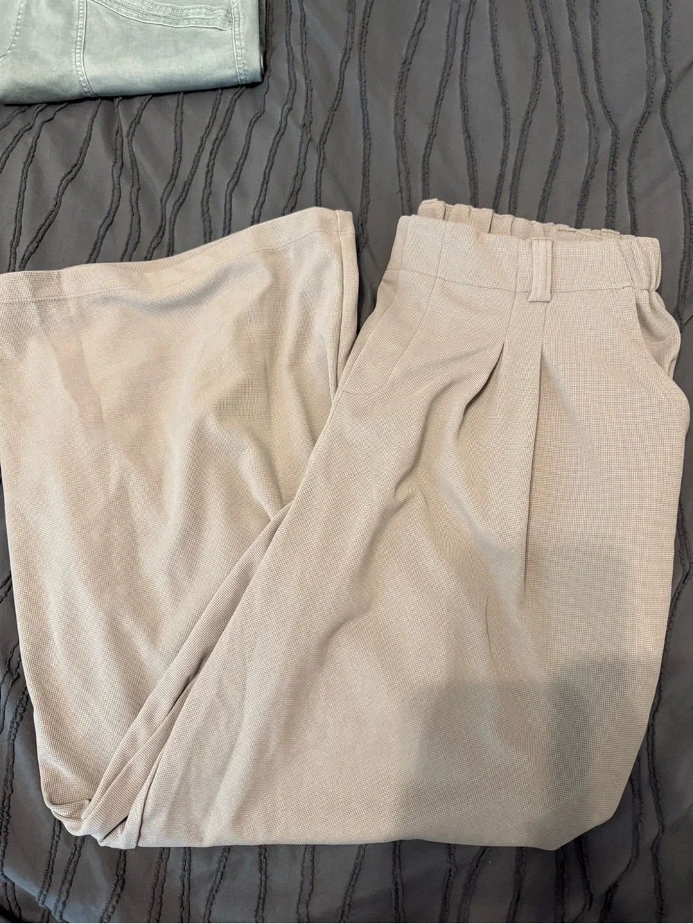2 pairs Halara wide leg waffle pant - Picture 2 of 2
